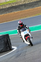 brands-hatch-photographs;brands-no-limits-trackday;cadwell-trackday-photographs;enduro-digital-images;event-digital-images;eventdigitalimages;no-limits-trackdays;peter-wileman-photography;racing-digital-images;trackday-digital-images;trackday-photos